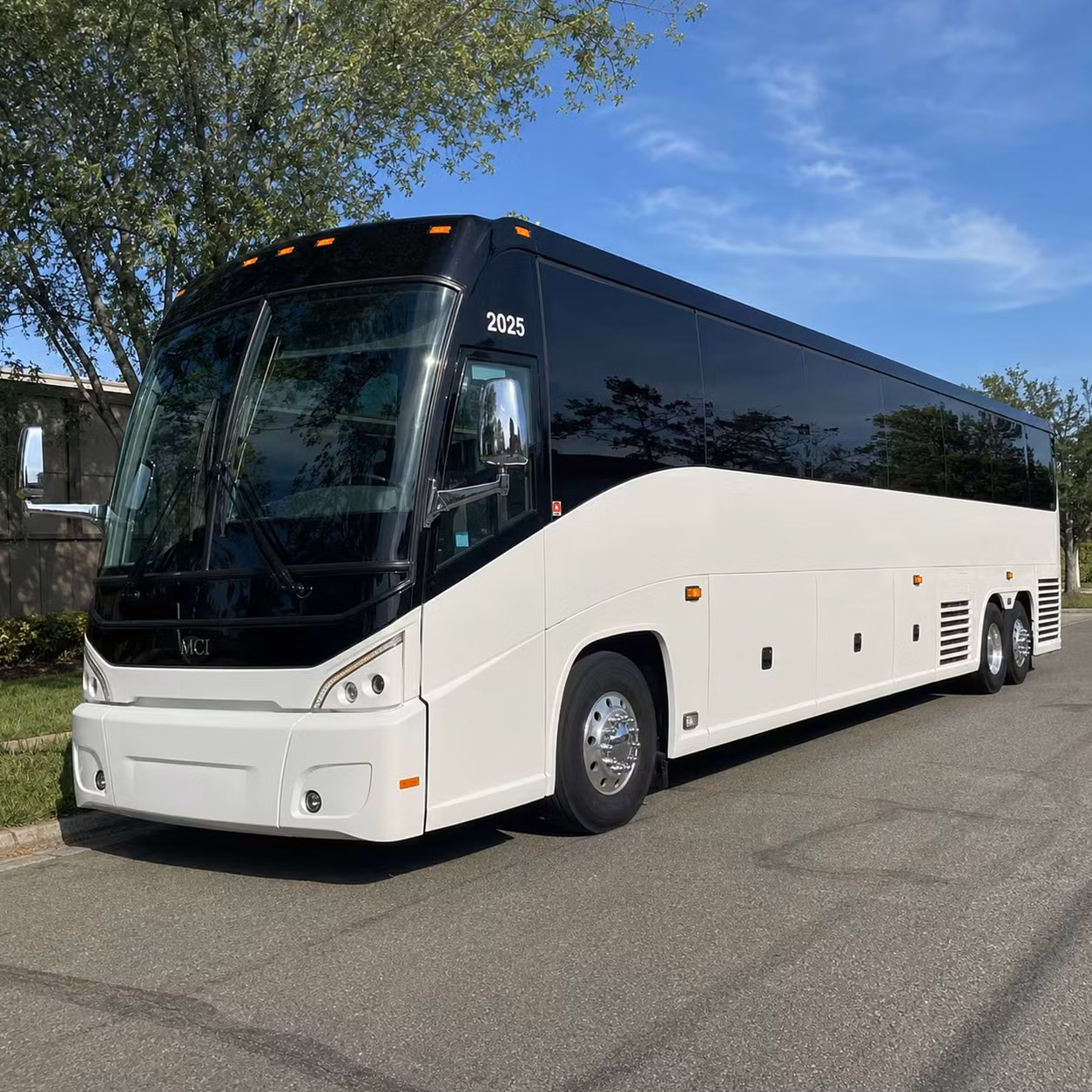 long distance group travel from league city to houston and beyond